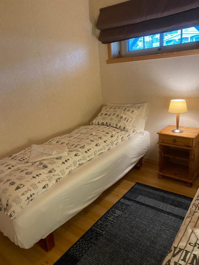Heloise'S Accommodation Fredvang 外观 照片